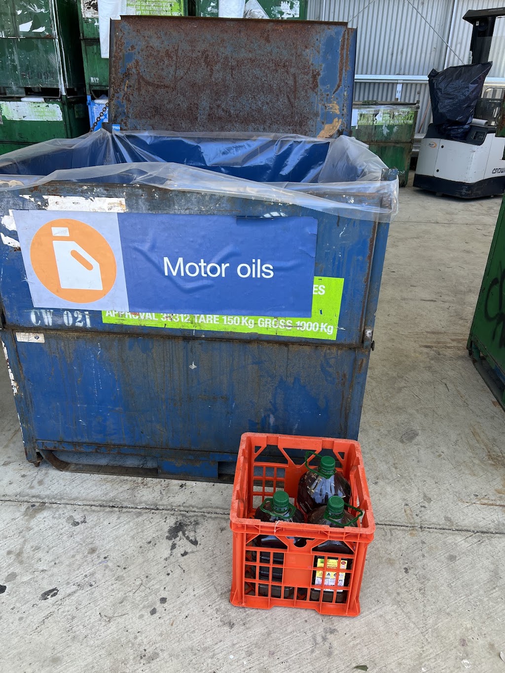Campbelltown Community Recycling Centre | Hepher Rd, Campbelltown NSW 2560, Australia | Phone: (02) 4645 4000