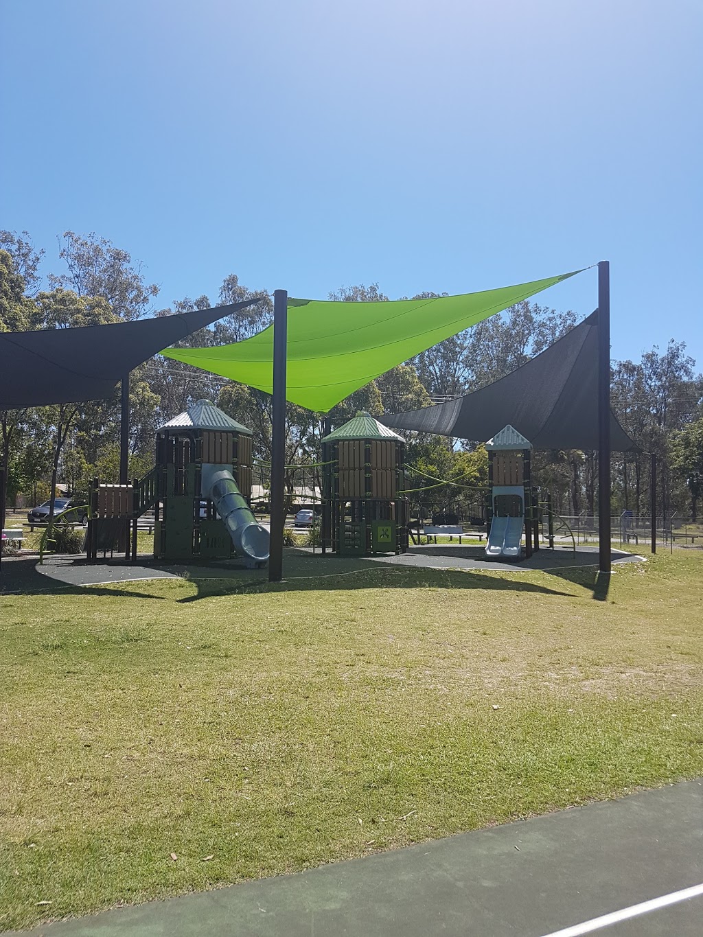 Phil Denman Park | park | Beanland St, Jamboree Heights QLD 4074, Australia | 0734038888 OR +61 7 3403 8888