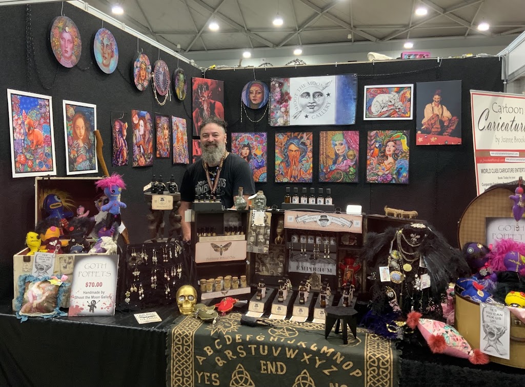 Shoot the Moon Gallery | 2723 Moggill Rd, Pinjarra Hills QLD 4069, Australia | Phone: 0481 265 619