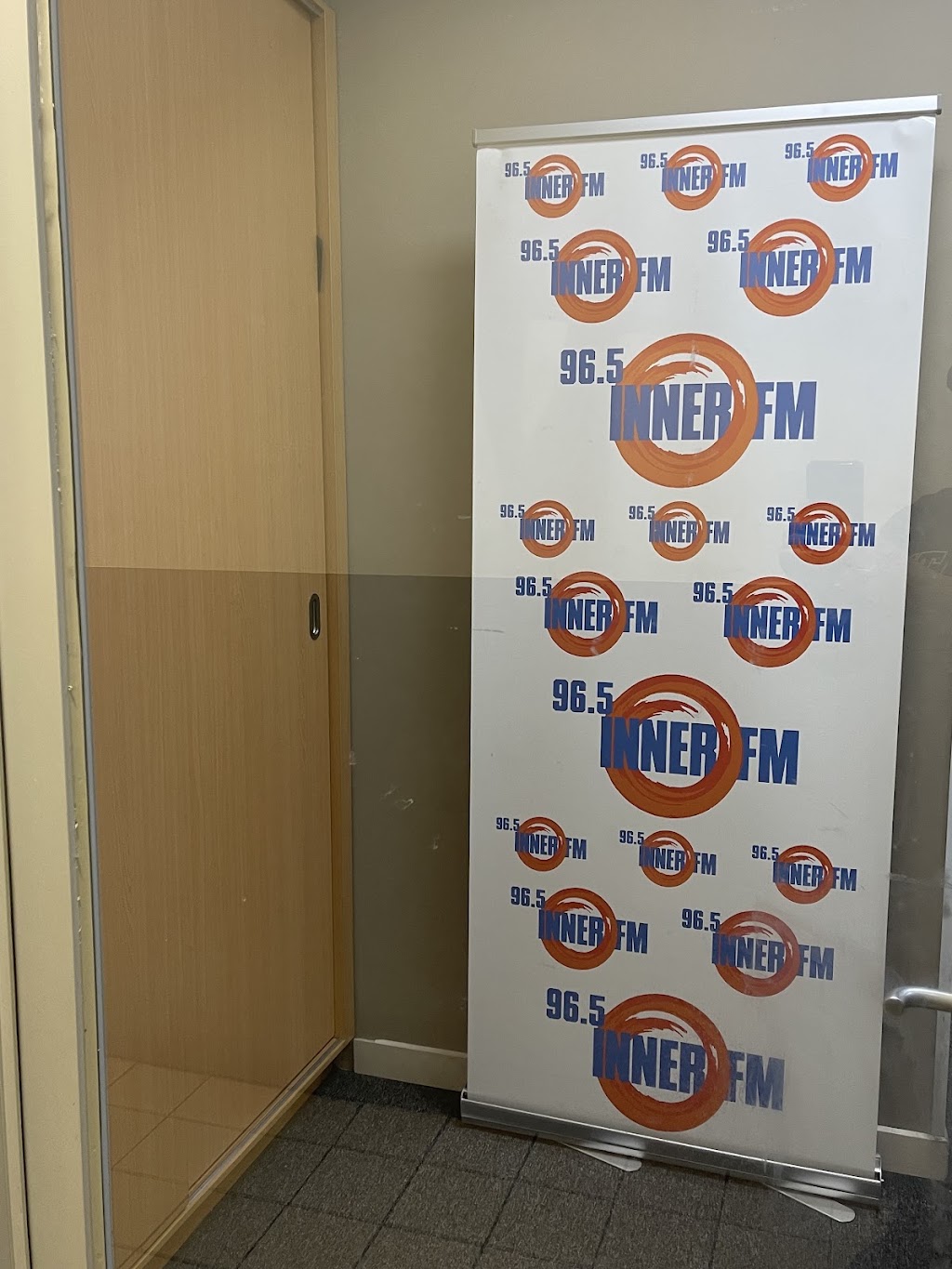 96.5 Inner FM | Warringal Shopping Centre, Shop/38 Burgundy St, Heidelberg VIC 3084, Australia | Phone: (03) 9457 1718