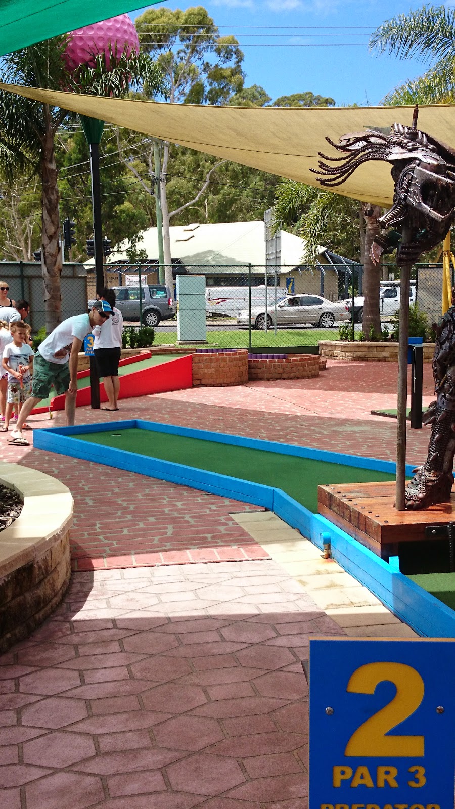 Batemans Bay Mini Golf | 10 Vesper St, Batemans Bay NSW 2536, Australia | Phone: 0477 228 769