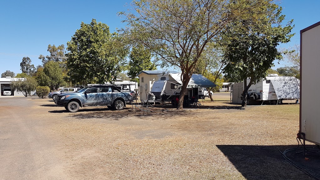 Surat Cabins and Caravan Park | rv park | 47 Burrowes St, Surat QLD 4417, Australia | 0746265218 OR +61 7 4626 5218