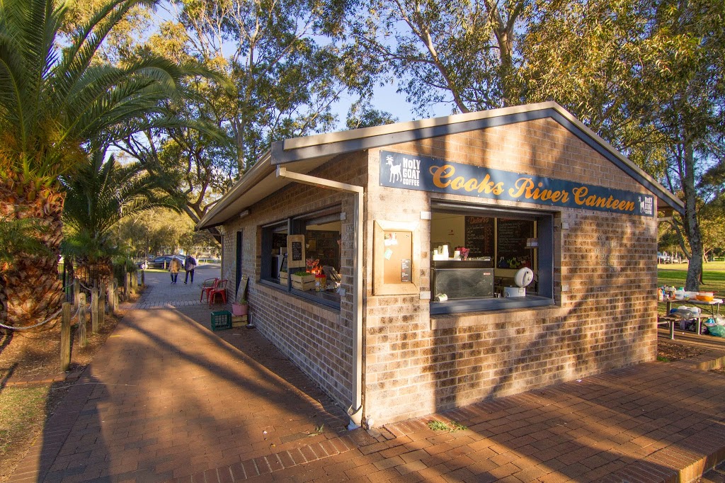 Cooks River Canteen | Gough Whitlam Park, Bayview Ave, Earlwood NSW 2206, Australia | Phone: 0498 028 120