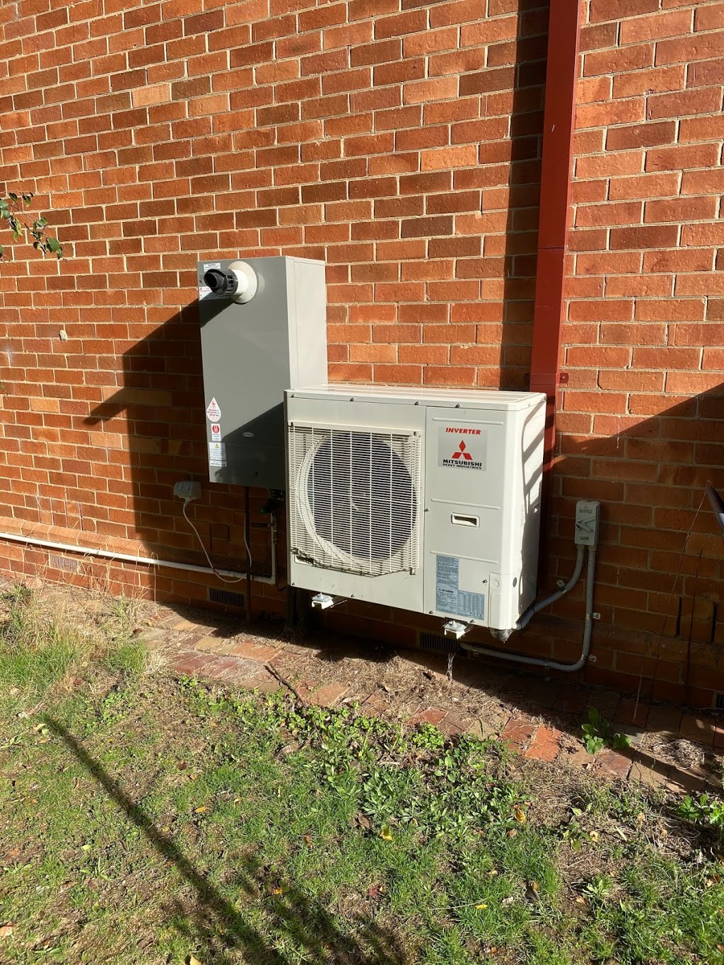 Woodend Hydronic Heating and Cooling | general contractor | 13 Ashbourne Rd, Woodend VIC 3442, Australia | 0400774302 OR +61 400 774 302