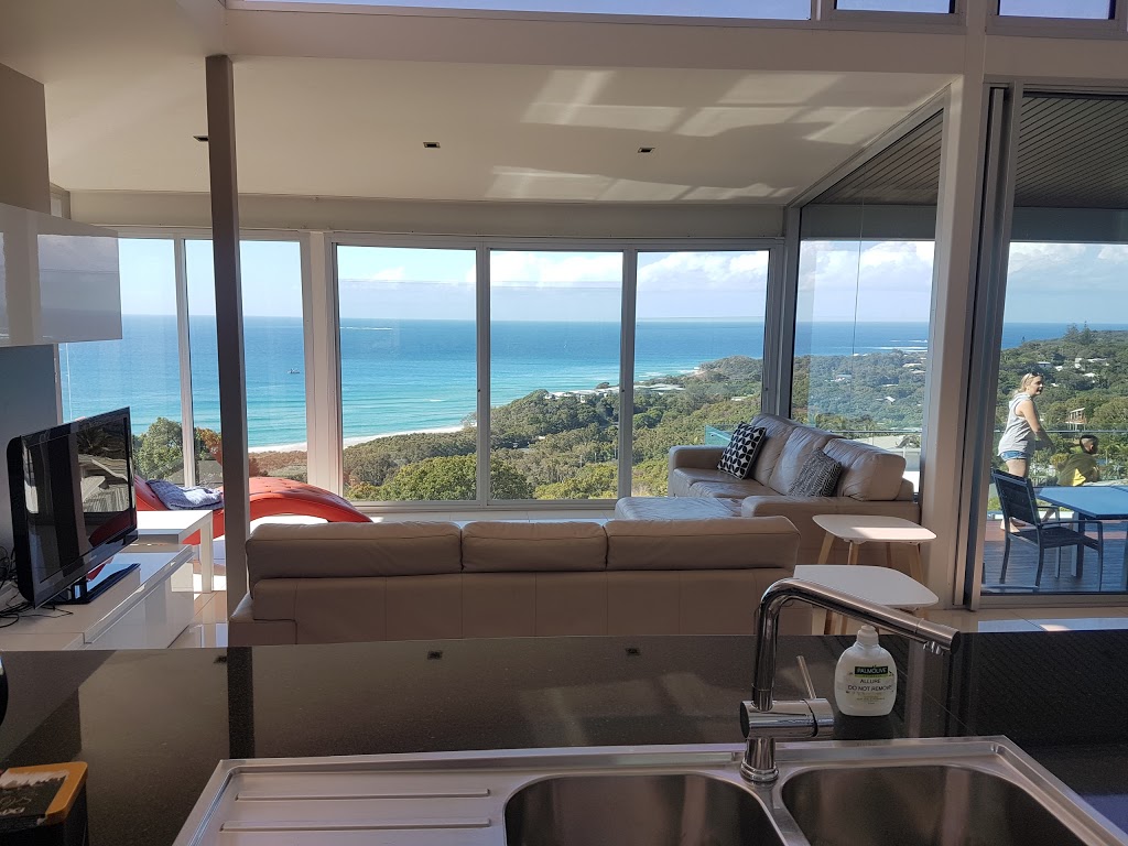 The Lookout Units | 6 Pratt Ct, Point Lookout QLD 4183, Australia | Phone: (07) 3409 8255