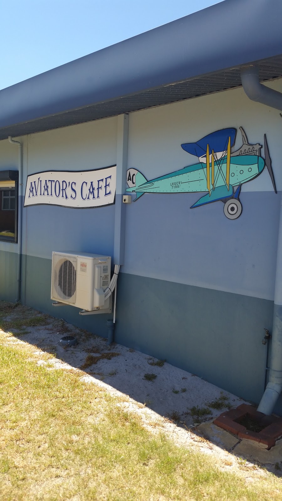 Aviators Cafe | cafe | 21A Eagle Dr, Jandakot WA 6164, Australia | 0894177900 OR +61 8 9417 7900