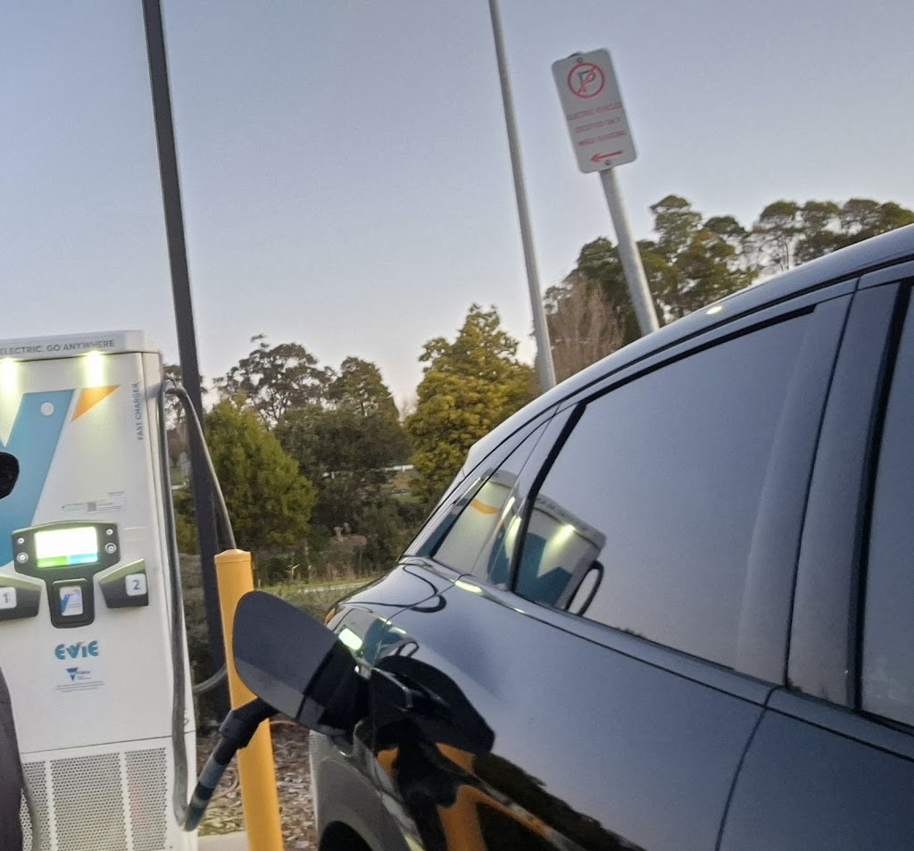 Evie Charging Station | Warragul Homemaker Centre, 57 Hazel Dr, Warragul VIC 3820, Australia | Phone: 1300 463 843 Evie Charging Station | Warragul Homemaker Centre, 57 Hazel Dr, Warragul VIC 3820, Australia | Phone: 1300 463 843