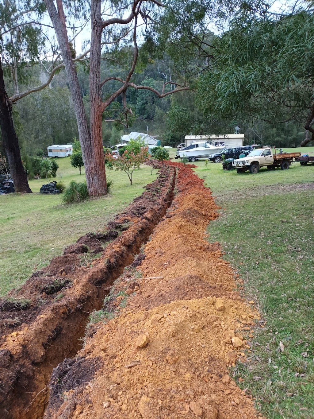 LEEVIS TREE AND YARD SERVICES | 766 Wagonga Scenic Dr, Narooma NSW 2546, Australia | Phone: 0474 755 173