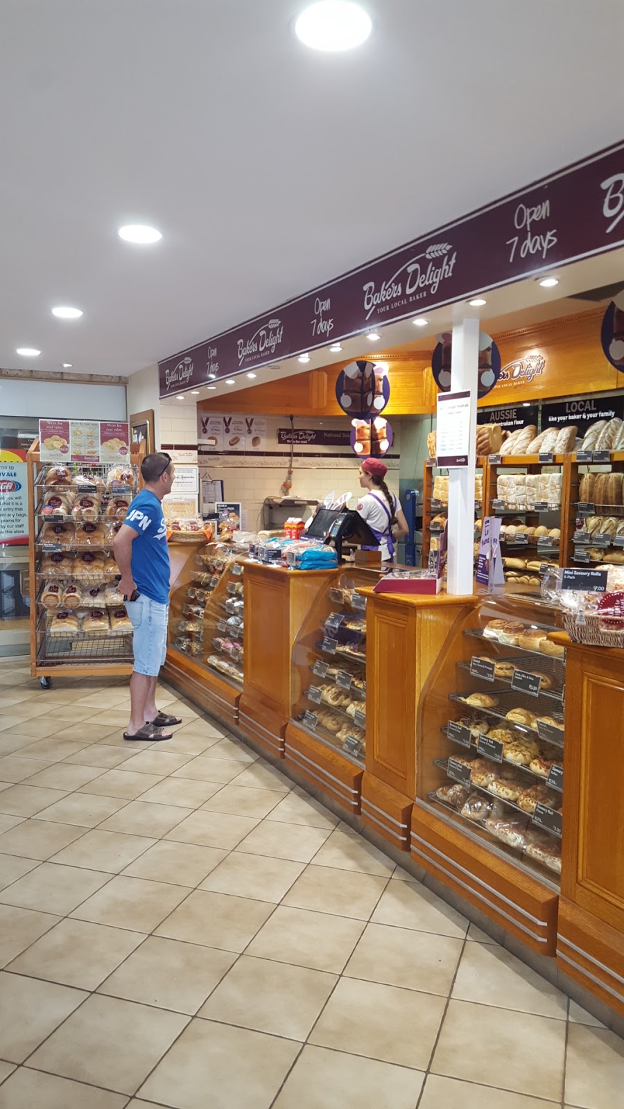 Bakers Delight Woodvale | bakery | Woodvale Shopping Centre, 18/153 Trappers Dr, Woodvale WA 6026, Australia | 0894096132 OR +61 8 9409 6132