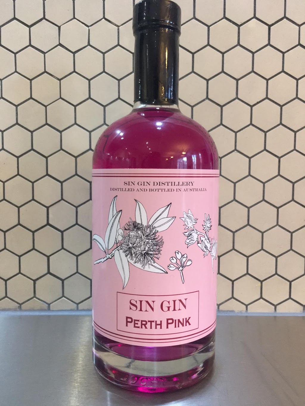 Sin Gin Distillery | 124 Lennard St, Herne Hill WA 6056, Australia | Phone: 0438 998 300