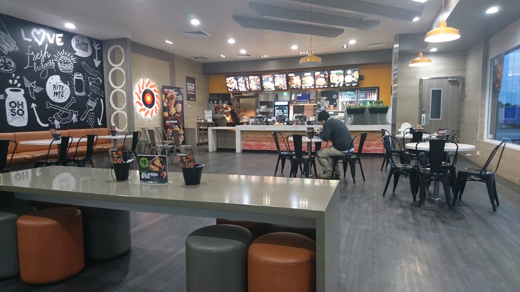 Oporto | cafe | 1181 The Horsley Dr, Wetherill Park NSW 2164, Australia | 0297562511 OR +61 2 9756 2511
