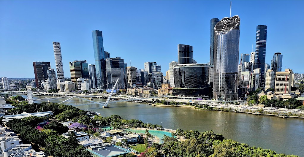 The Terrace Rooftop Bar | Emporium Hotel South Bank, Level 21/267 Grey St, South Brisbane QLD 4101, Australia | Phone: (07) 3556 3333