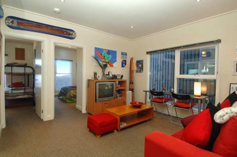 Snowmass Apartments AMS Mt Buller | 26 The Ave, Mt Buller VIC 3723, Australia | Phone: 1300 787 270