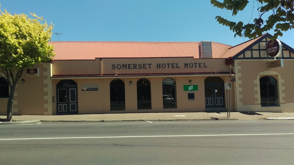 Sipn Save - Somerset Hotel | liquor store | 2 George St, Millicent SA 5280, Australia | 0887332888 OR +61 8 8733 2888