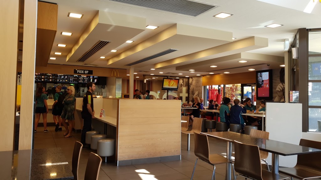 McDonalds Sylvania | cafe | Cnr Princes Hwy &, Formosa St, Sylvania NSW 2224, Australia | 0295224444 OR +61 2 9522 4444