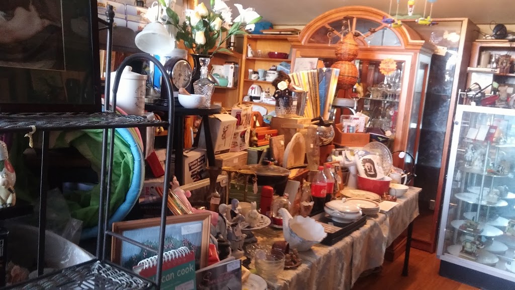 Nicks trash to treasure Tooradin | store | 99 S Gippsland Hwy, Tooradin VIC 3980, Australia | 0490097888 OR +61 490 097 888