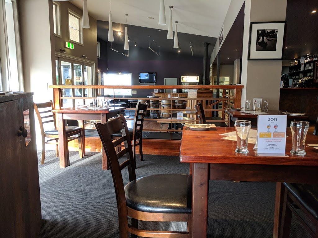 Rusty Water Brewery Restaurant & Bar | restaurant | 1821 Phillip Island Rd, Cowes VIC 3922, Australia | 0359521666 OR +61 3 5952 1666