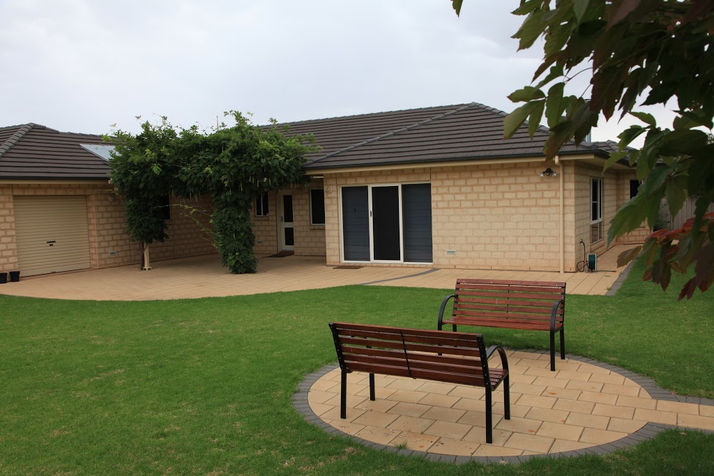 Lochnagar Barossa | lodging | Paradale Dr, Tanunda SA 5351, Australia | 0412276772 OR +61 412 276 772