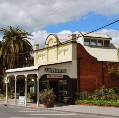 Tocumwal Antiques & Tea Rooms | 15 Deniliquin St, Tocumwal NSW 2714, Australia | Phone: (03) 5874 2336