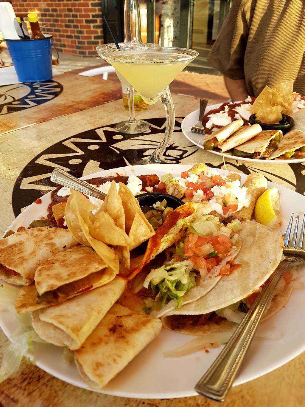 The Funky Mexican Cantina Mandurah | restaurant | 37 Dolphin Dr, Mandurah WA 6210, Australia | 0895870018 OR +61 8 9587 0018