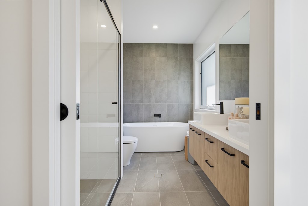 Masterton Homes - Rosedale Exhibition Home | 22 Sebbens Cres, Rosedale NSW 2536, Australia | Phone: 1300 446 637