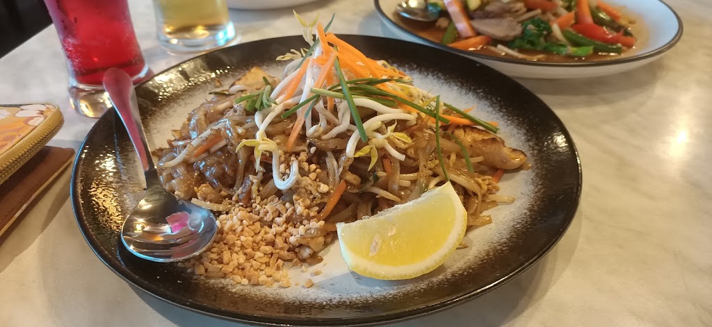 Christies Thai Cuisine | 2/48 Beach Rd, Christies Beach SA 5165, Australia | Phone: (08) 8155 6009