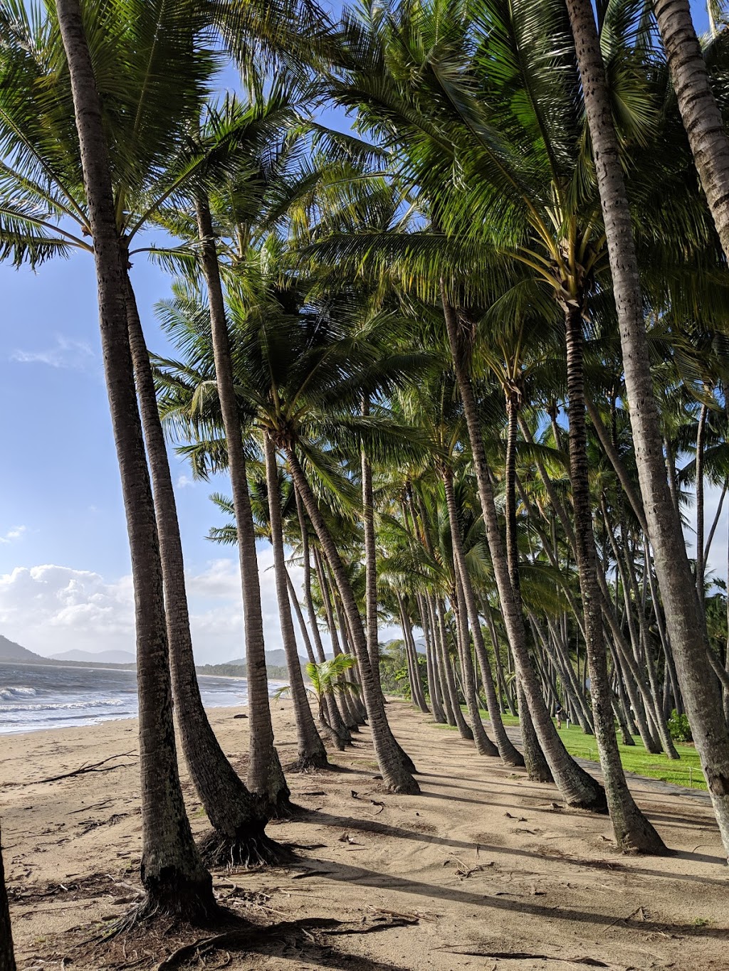 Paringa Beachfront Apartment | lodging | 65 Williams Esplanade, Palm Cove QLD 4879, Australia