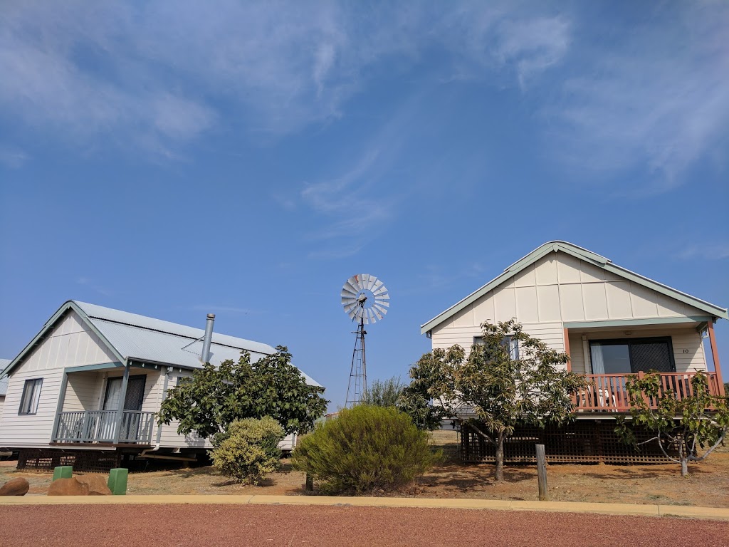 Orchard Glory Farm Resort Australia | lodging | 41 Mooliabeenee Rd, Mooliabeenee WA 6504, Australia | 0895762888 OR +61 8 9576 2888