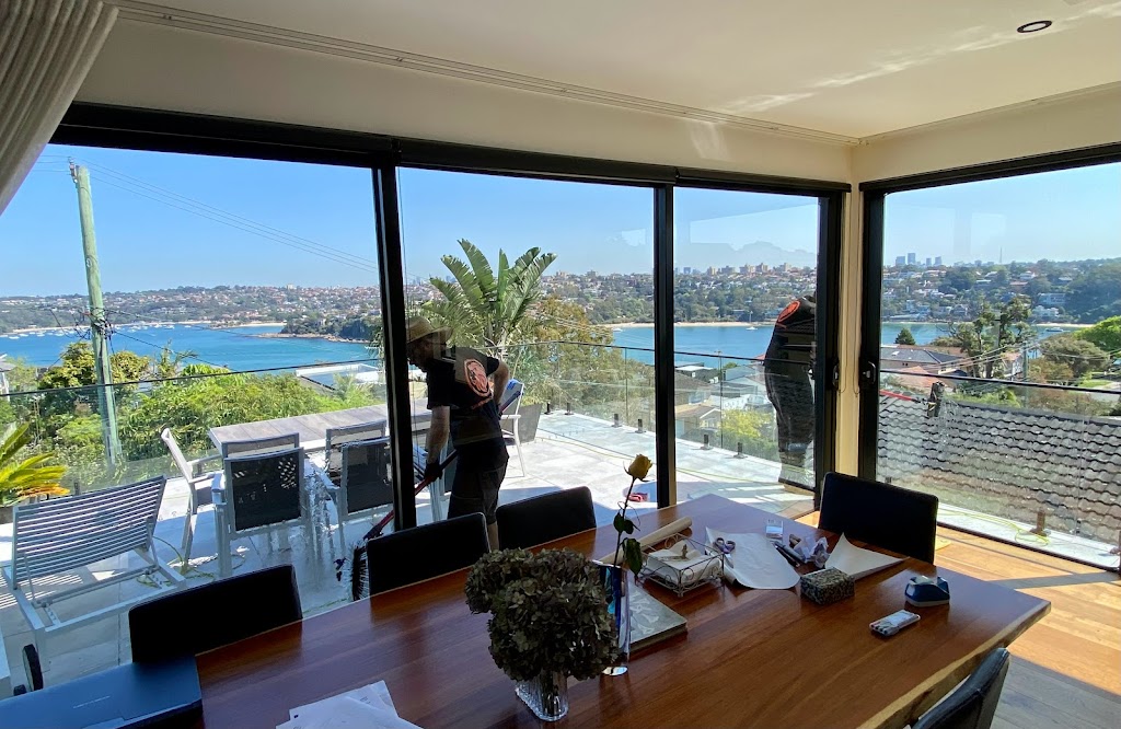 LION WINDOW CLEANING | 11 Dakara Dr, Frenchs Forest NSW 2086, Australia | Phone: 0420 936 771