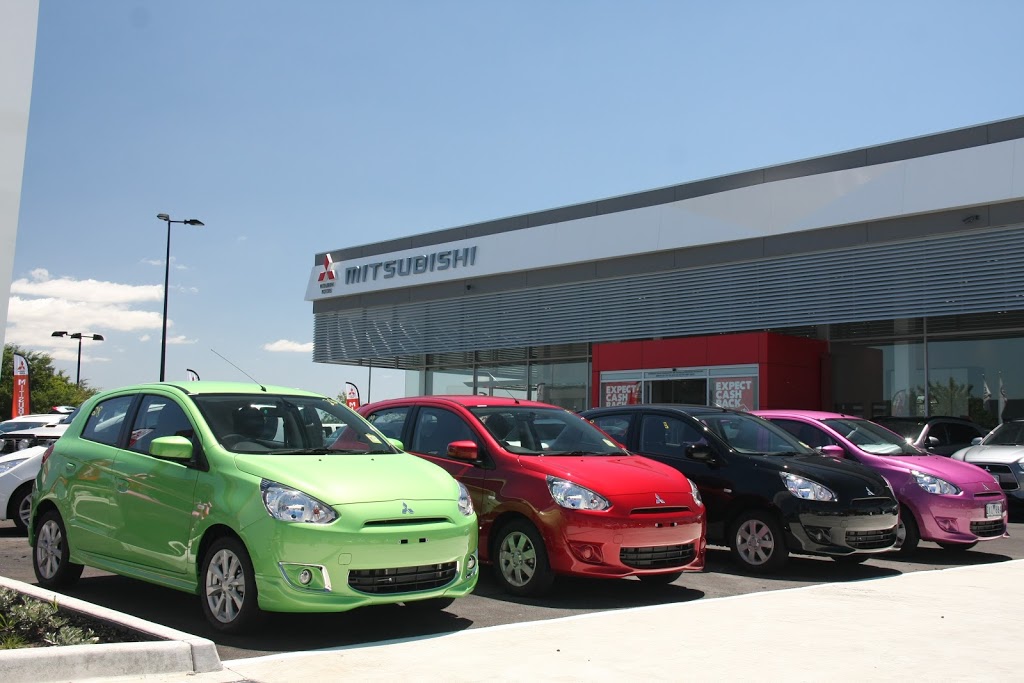 Essendon Mitsubishi | car dealer | 294 Wirraway Rd, Essendon Fields VIC 3041, Australia | 0390944555 OR +61 3 9094 4555