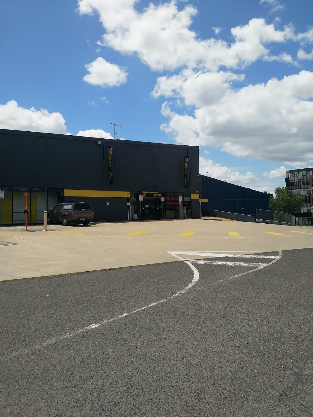 Guardian Storage | 299-311 Pascoe Vale Rd, Essendon VIC 3040, Australia | Phone: (03) 9374 1500