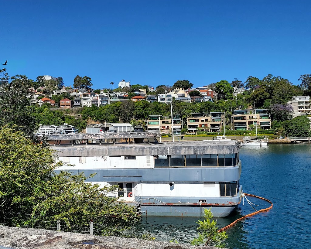 Bombay Lookout | 2 Larkin St, Waverton NSW 2060, Australia | Phone: 0423 628 135