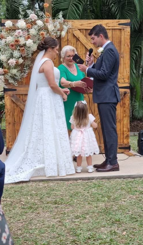 Robyn Geiger Marriage Celebrant | Unit 58/32 Headland Dr, Haliday Bay QLD 4740, Australia | Phone: 0419 664 852