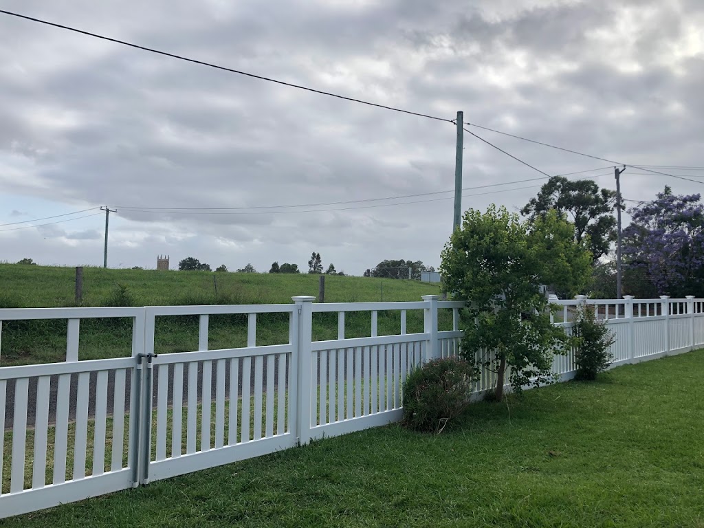 Hunter Valley PVC Fencing | 34 Lorn St, Lorn NSW 2320, Australia | Phone: 0457 629 440