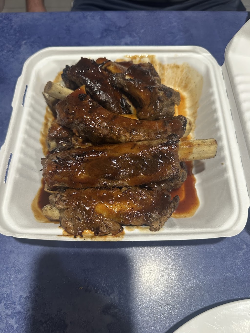 Twelve Boar American BBQ (North Lakes) | Shop 3/1646 Anzac Ave, Mango Hill QLD 4509, Australia | Phone: (07) 3886 3470