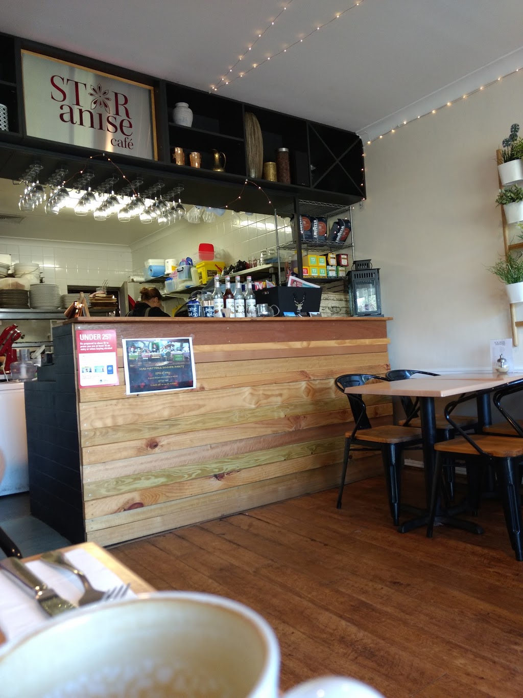 Star Anise Cafe | cafe | 28 Allambee Pl, Valentine NSW 2280, Australia | 0249428331 OR +61 2 4942 8331