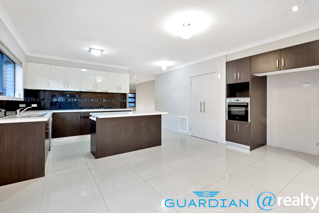 Guardian real estate co. | real estate agency | 182 B Sladen St, Cranbourne VIC 3977, Australia | 0450009002 OR +61 450 009 002