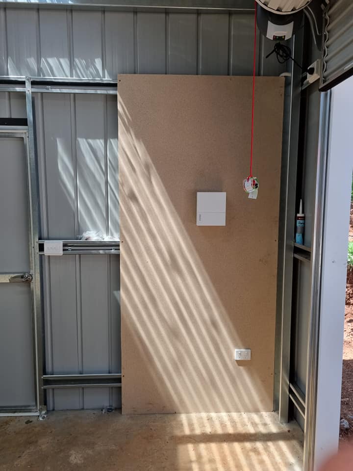 Hoskins Electrical | 61 Brandy Creek Rd, Warragul VIC 3820, Australia | Phone: 0427 493 080