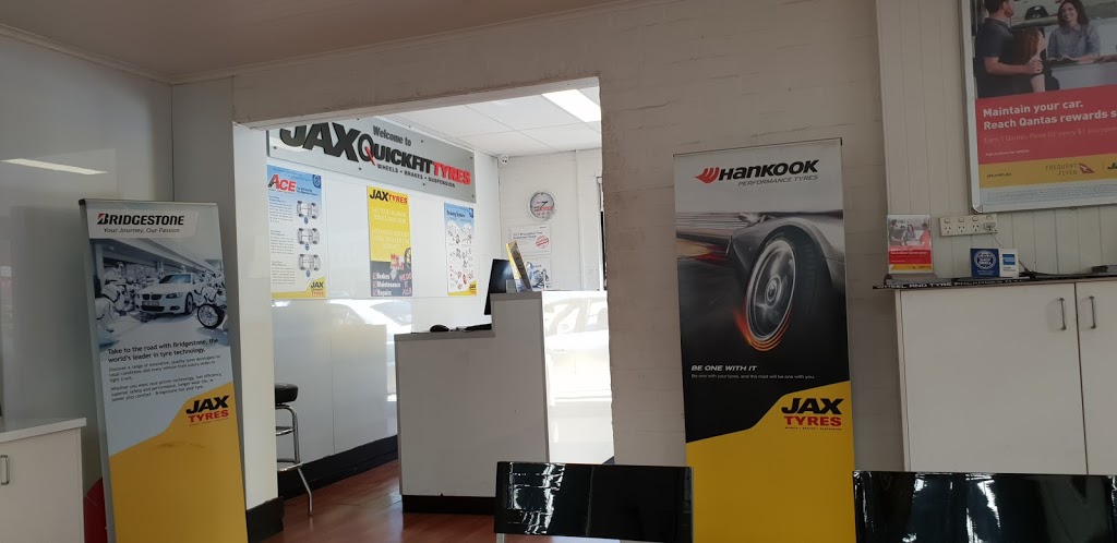 JAX Tyres Essendon | car repair | 1009 Mt Alexander Rd, Essendon VIC 3040, Australia | 0393515756 OR +61 3 9351 5756