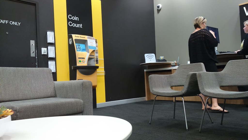 Commonwealth Bank Ipswich Branch | bank | Riverlink Shopping Centre, 65 Downs St, Ipswich QLD 4305, Australia | 0732812911 OR +61 7 3281 2911