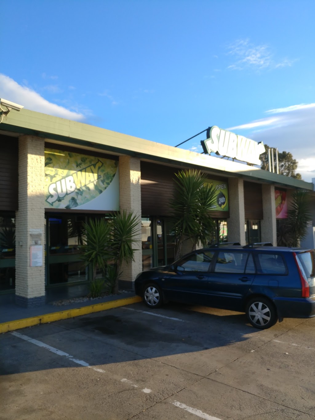 Subway Laverton | restaurant | 26 Ailsa St S, Point Cook VIC 3028, Australia | 0393698989 OR +61 3 9369 8989