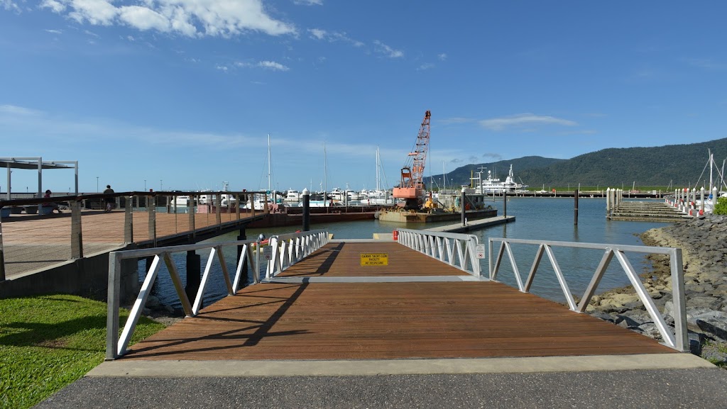 Gone Fishing Cairns | Pier Point Rd, Cairns City QLD 4870, Australia | Phone: 0458 615 715