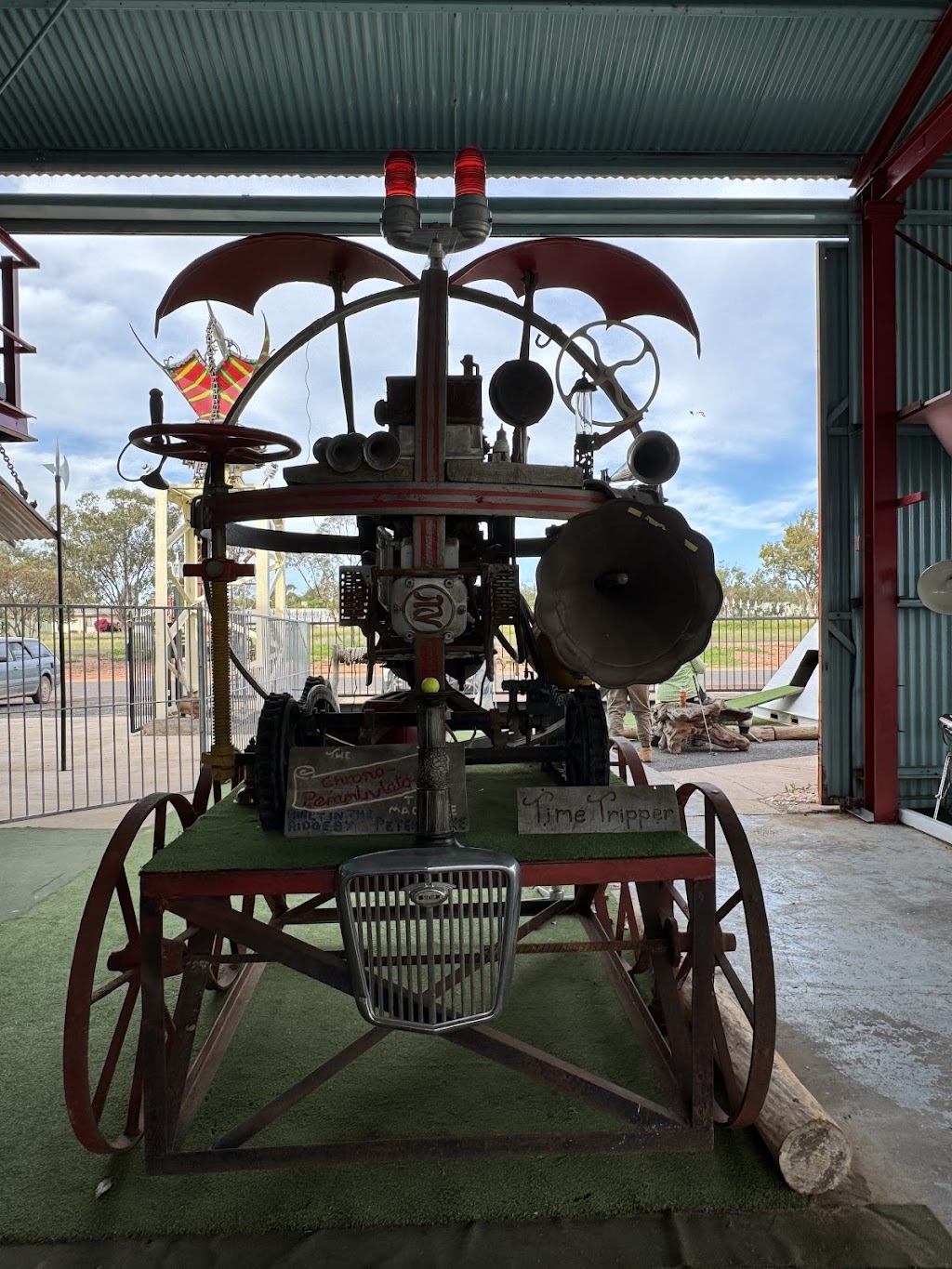 Outback Opal Putters | 14 Windlass Ave, Lightning Ridge NSW 2834, Australia | Phone: 0431 284 238