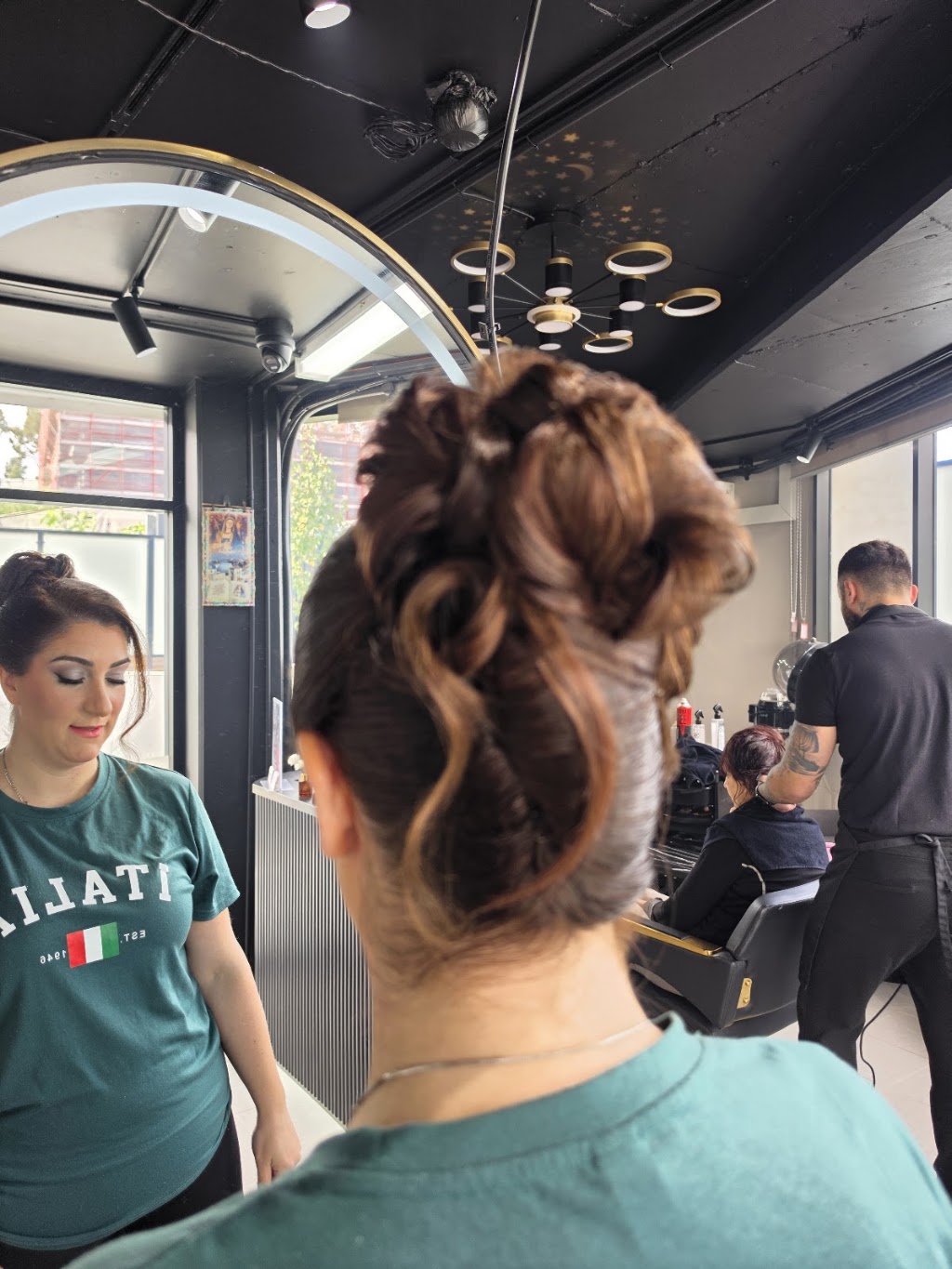Elias hair salon | Shop 3/44 Winnima Cct, Pemulwuy NSW 2145, Australia | Phone: 0451 250 450