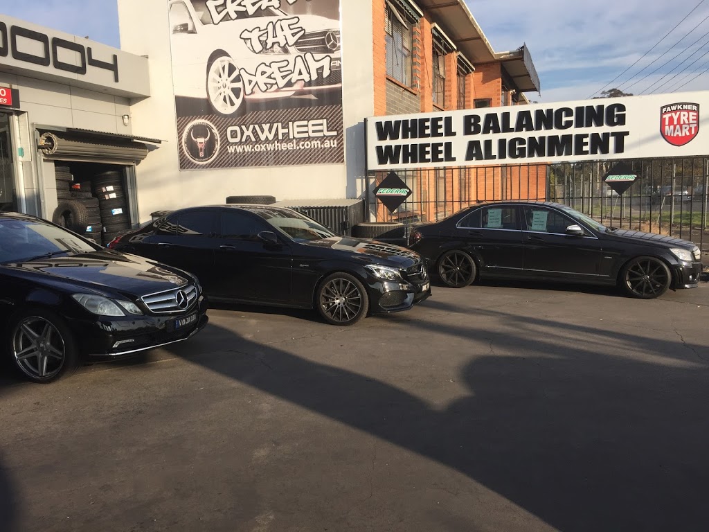 Fawkner Tyre Mart | car repair | 1158 Sydney Rd, Fawkner VIC 3060, Australia | 0393590004 OR +61 3 9359 0004