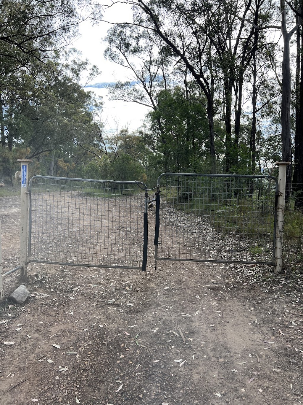 Deeimba Camp Grounds | 183 Mountain Ave, Yarramundi NSW 2753, Australia | Phone: 0418 738 784