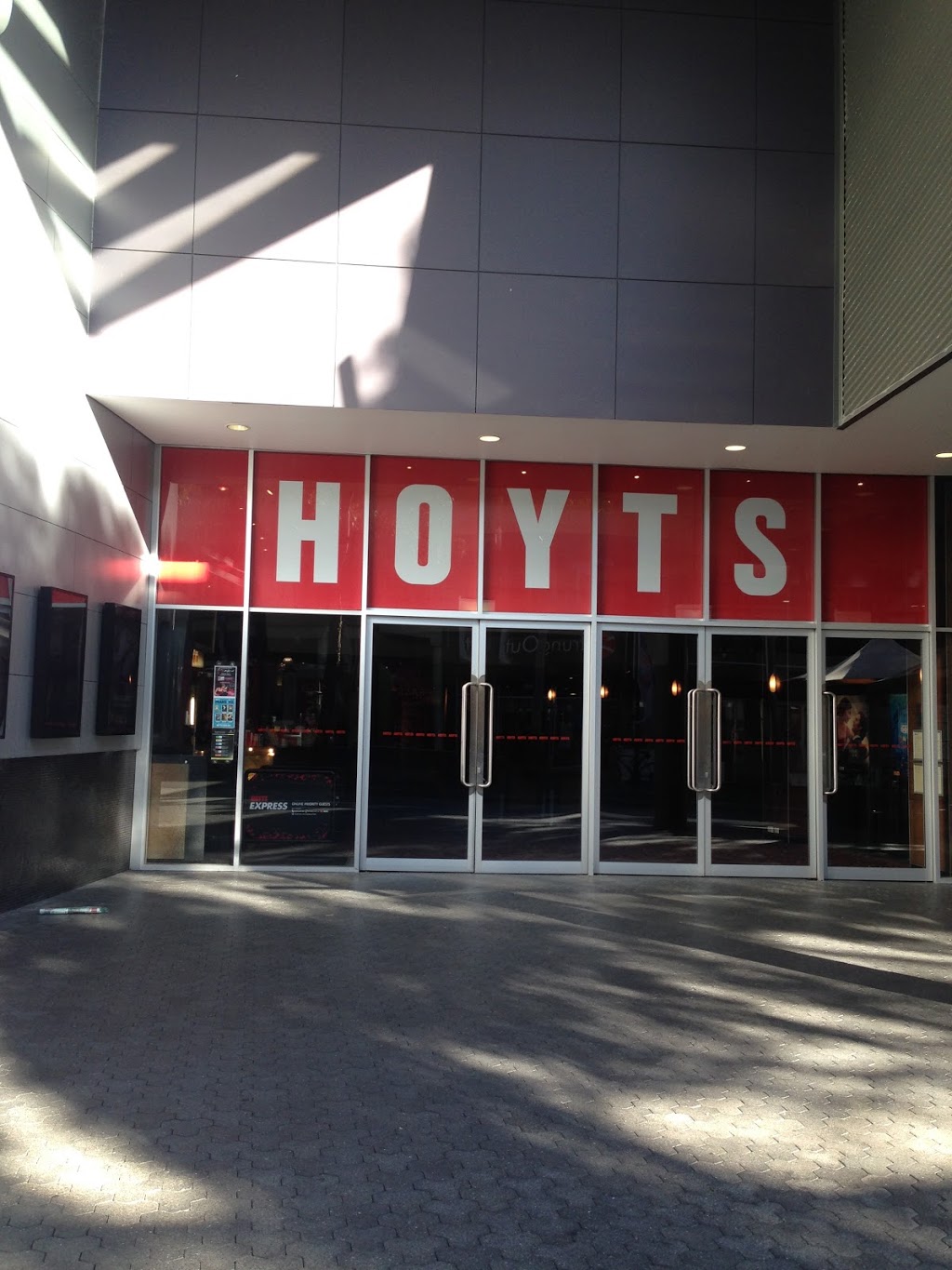 HOYTS Entertainment Quarter | movie theater | Entertainment Quarter Cinemas 1 - 12 and 14, 17/206 Bent St, Moore Park NSW 2021, Australia | 0290033870 OR +61 2 9003 3870
