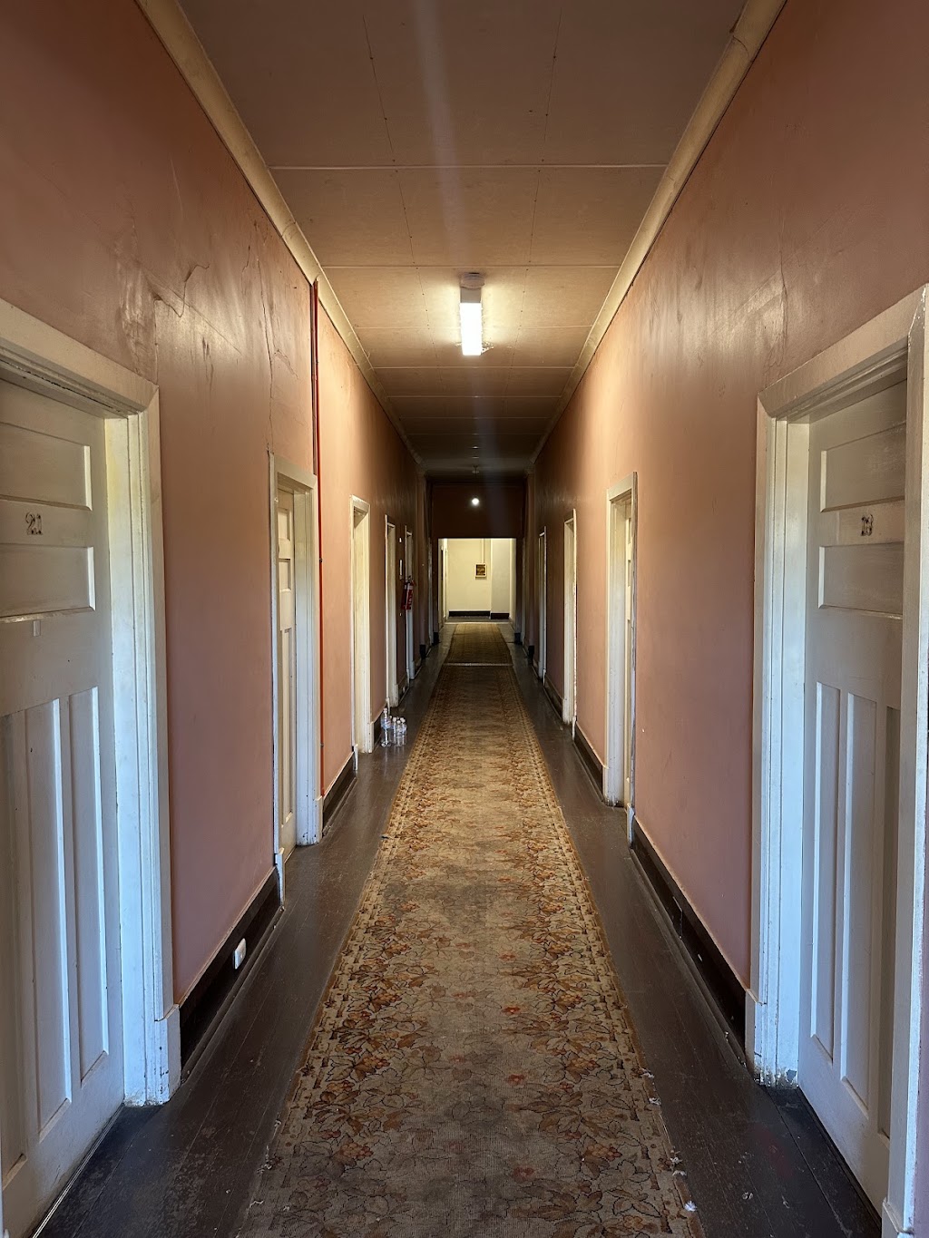Norseman Hotel - Bottlemart Express | 90 Roberts St, Norseman WA 6443, Australia | Phone: (08) 9039 1023