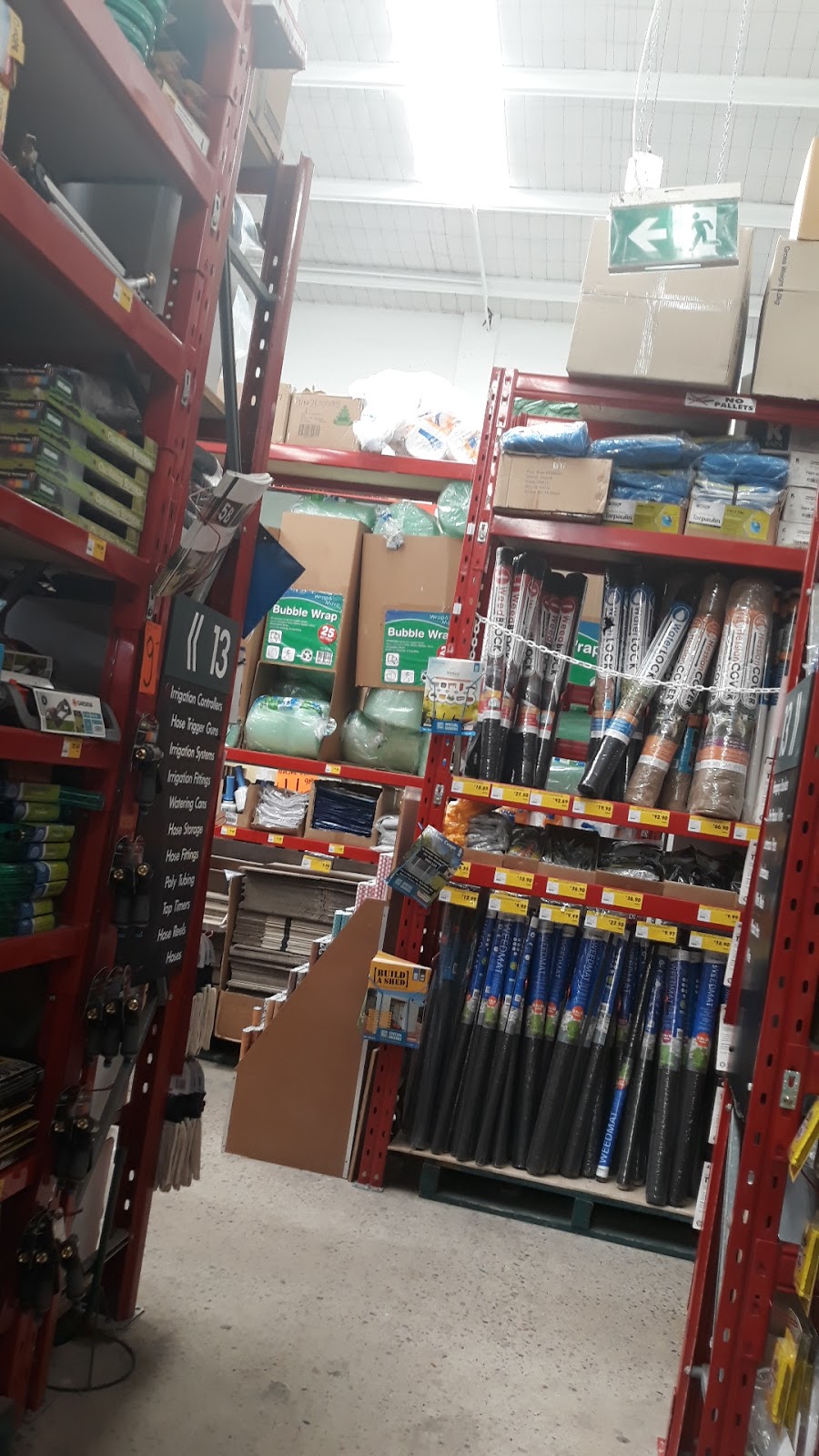 Bunnings Valley Heights | hardware store | 26 Great Western Hwy, Valley Heights NSW 2777, Australia | 0247510600 OR +61 2 4751 0600