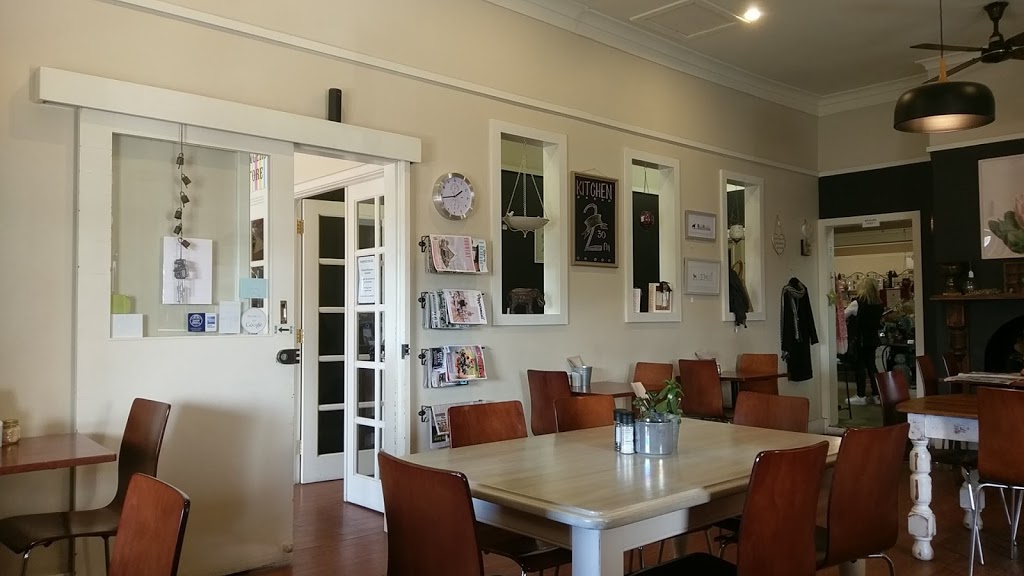 A Patch of Country | cafe | 1/7160 Great Eastern Hwy, Mundaring WA 6073, Australia | 0892953358 OR +61 8 9295 3358